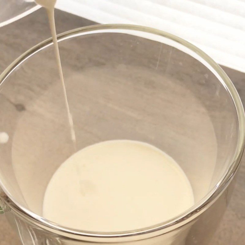 Step 4 Make the milk cream mixture for mochi milk tea