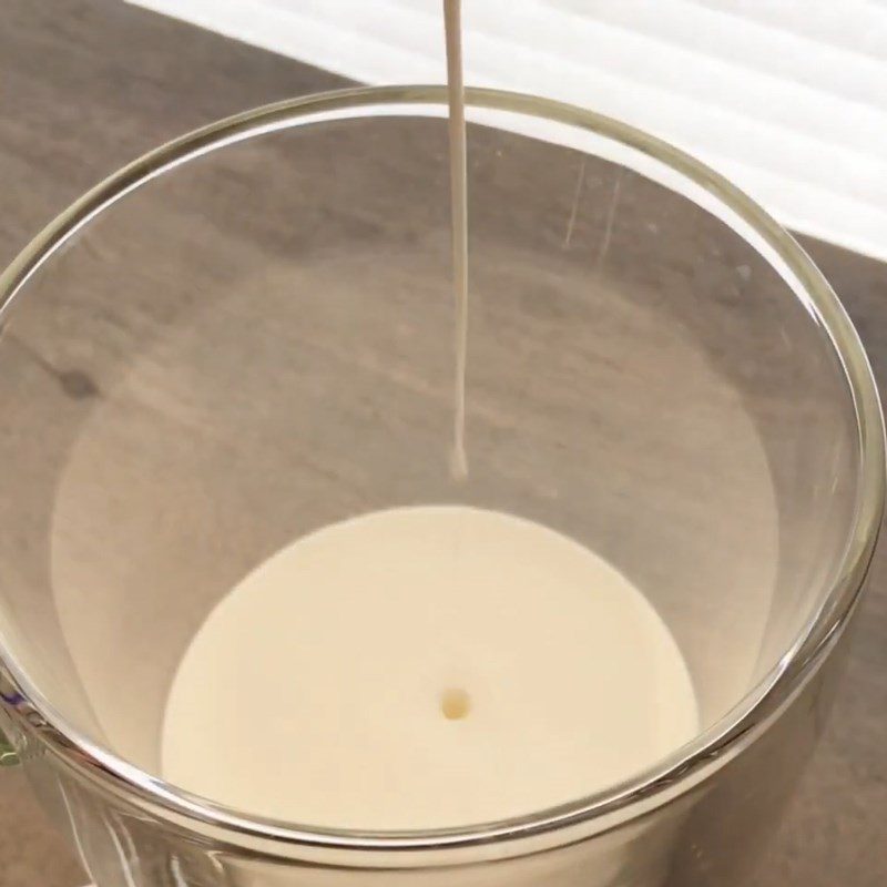 Step 4 Make the milk cream mixture for mochi milk tea