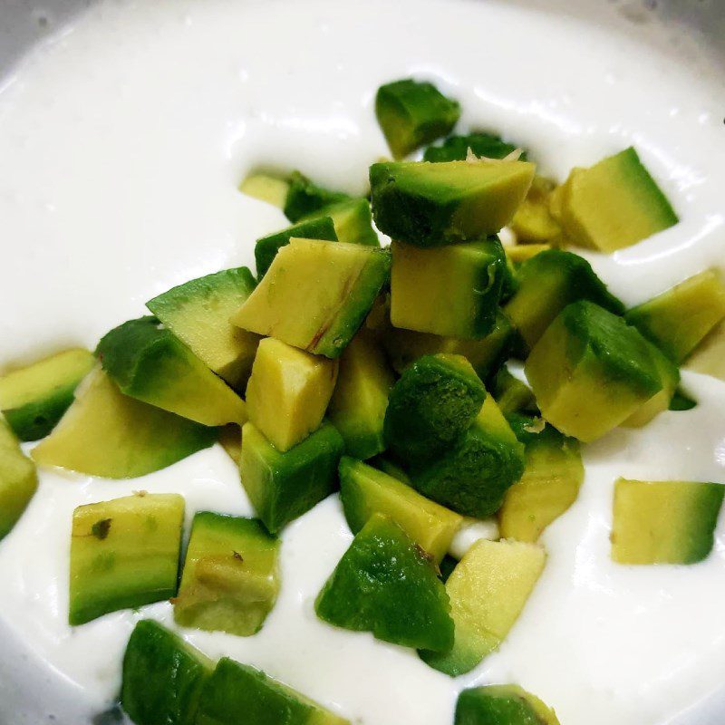 Step 3 Make avocado ice cream