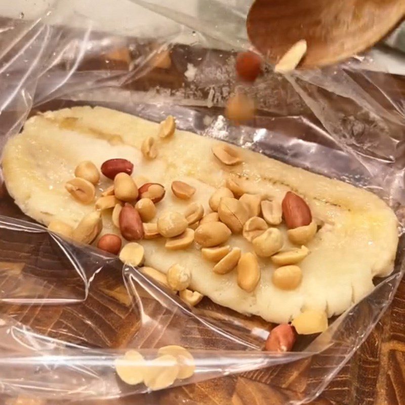 Step 3 Making banana ice cream Banana ice cream (Recipe shared from TikTok Cooking with TasteVN)