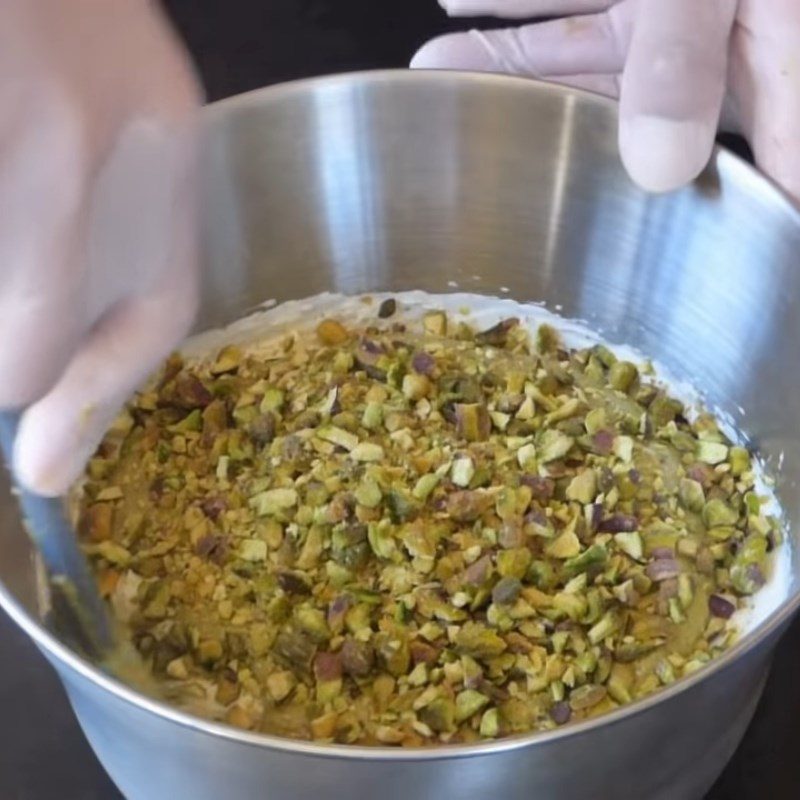 Step 3 Make pistachio ice cream