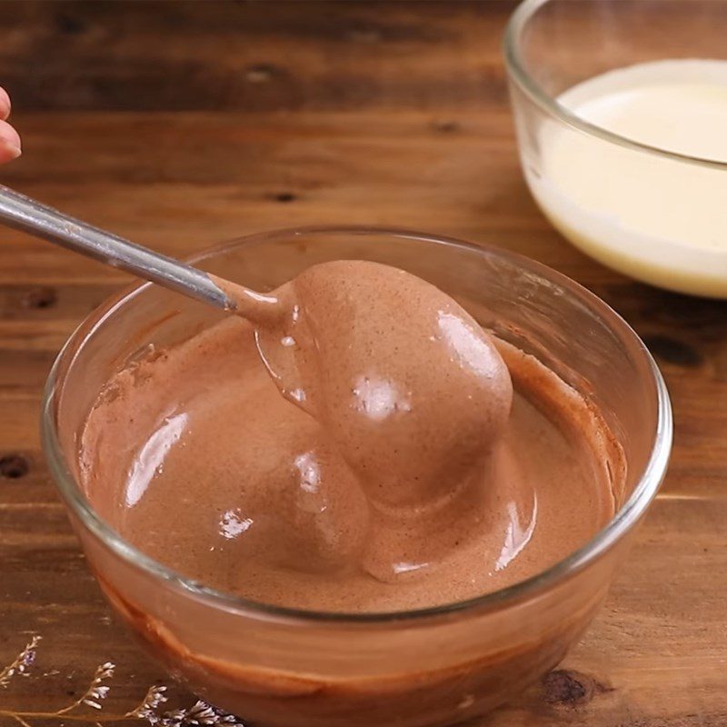 Step 2 Making cocoa egg cream Egg cream for dipping bread