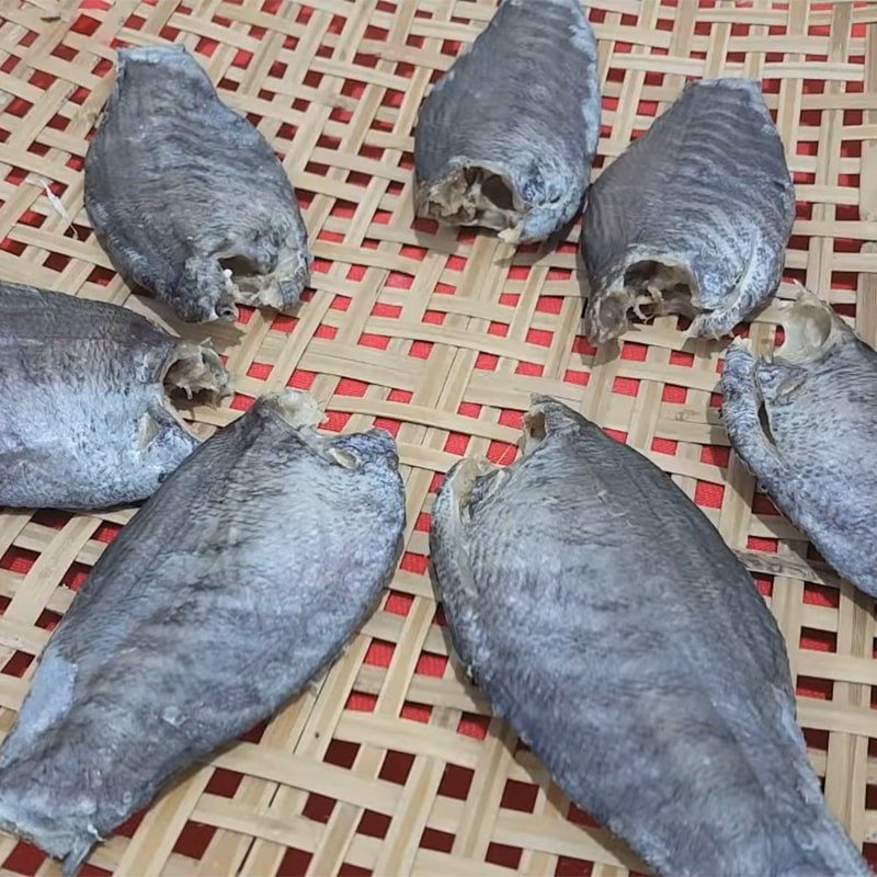 Step 3 Drying fish Dried snakehead fish (wild snakehead fish)