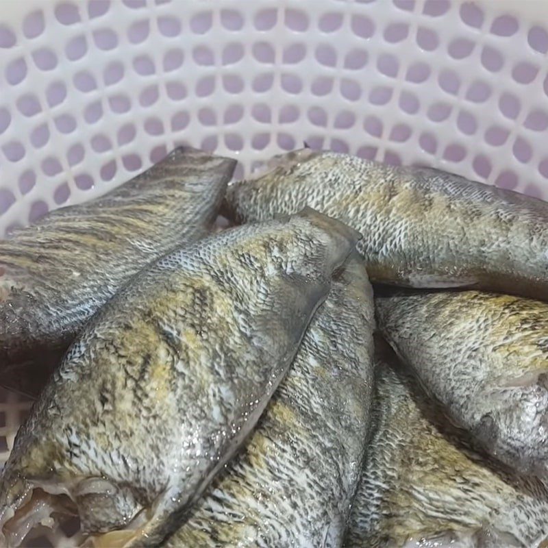Step 3 Drying fish Dried snakehead fish (wild snakehead fish)