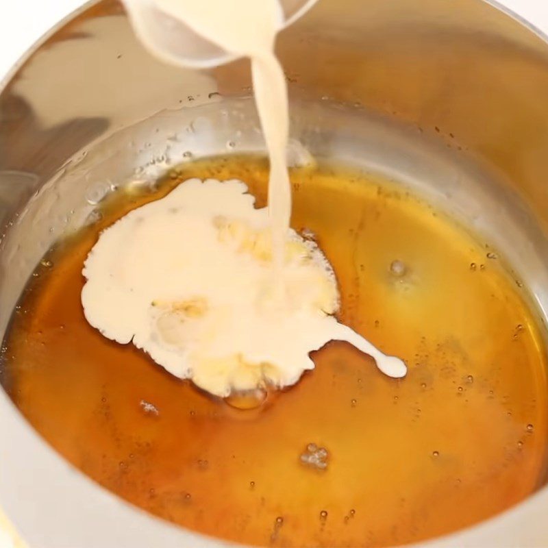 Step 4 Making the caramel layer for cacao pudding (with gelatin)