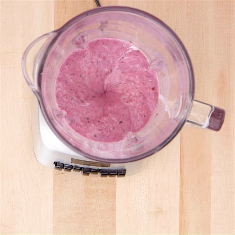 Step 2 Make the purple smoothie layer Rainbow yogurt smoothie