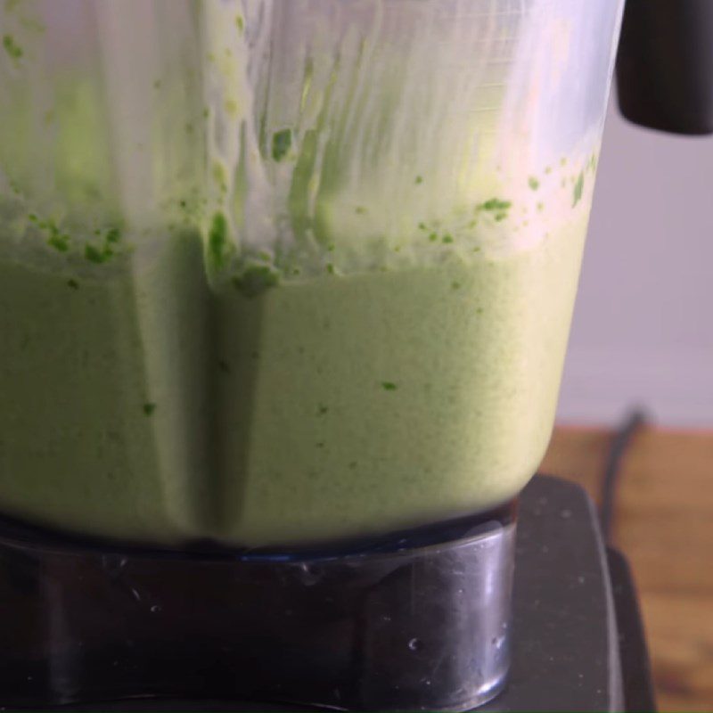 Step 2 Make the green smoothie layer Rainbow smoothie