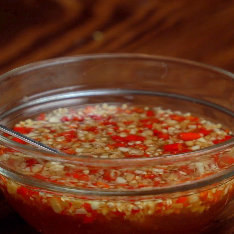 Step 5 Making the dipping sauce Chicken rice