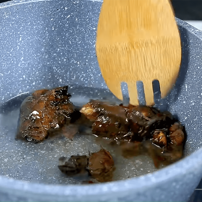 Step 2 Make tamarind juice Beef tendon mixed with Thai sauce
