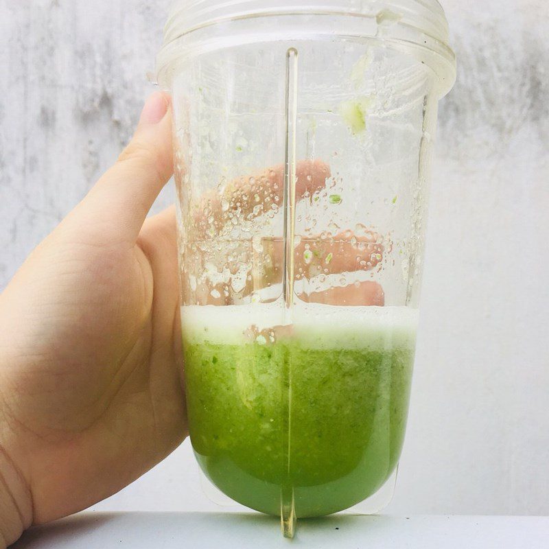 Step 2 Making juice Cucumber aloe vera juice