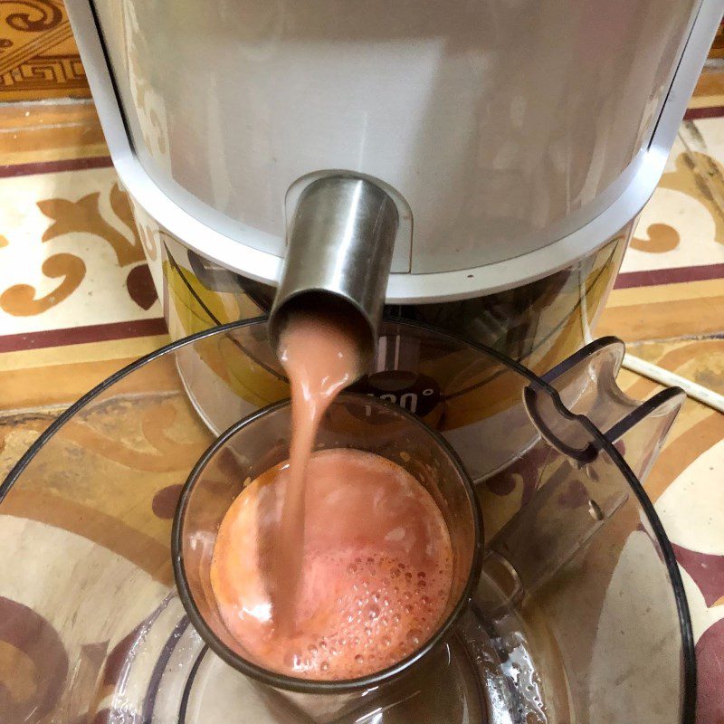 Step 3 Make celery watermelon juice Celery and watermelon juice
