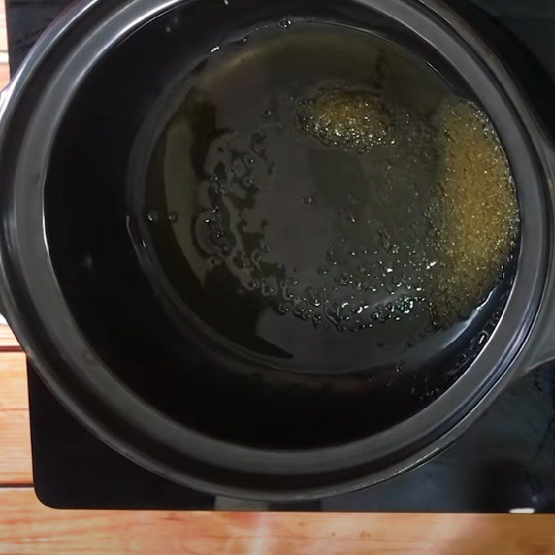 Step 4 Make color sauce for basa fish cooked with lemongrass and chili