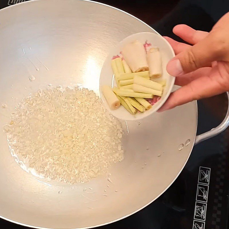 Step 5 Make the dipping broth Catfish hotpot with vinegar