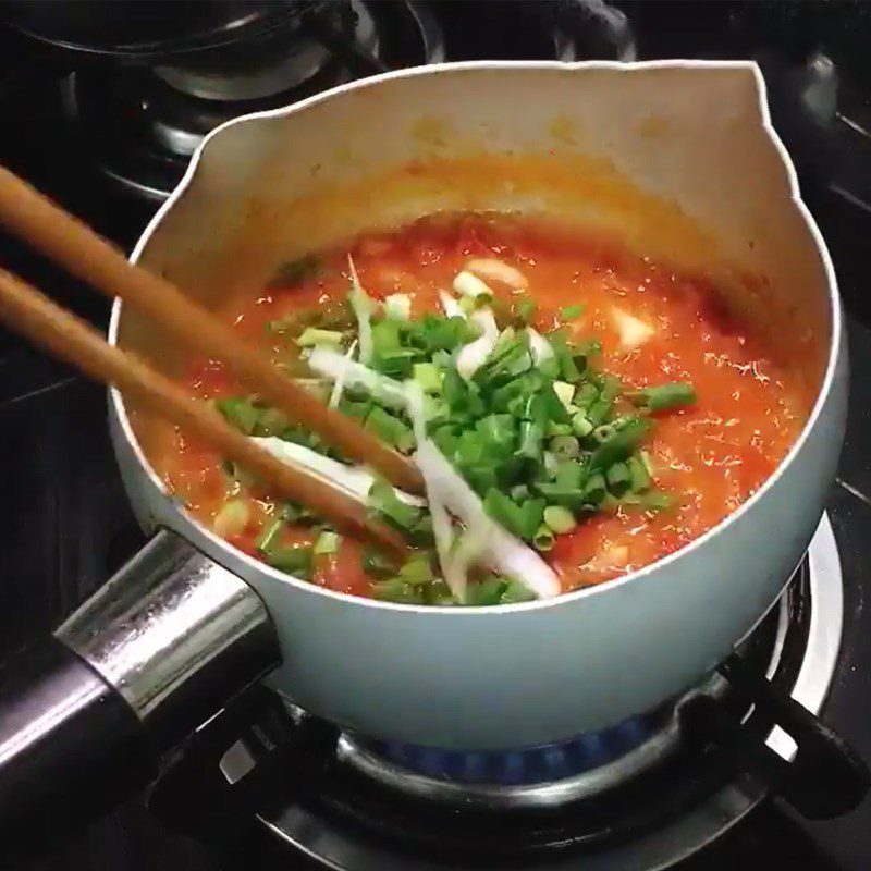 Step 4 Making tomato sauce for basa fish stew