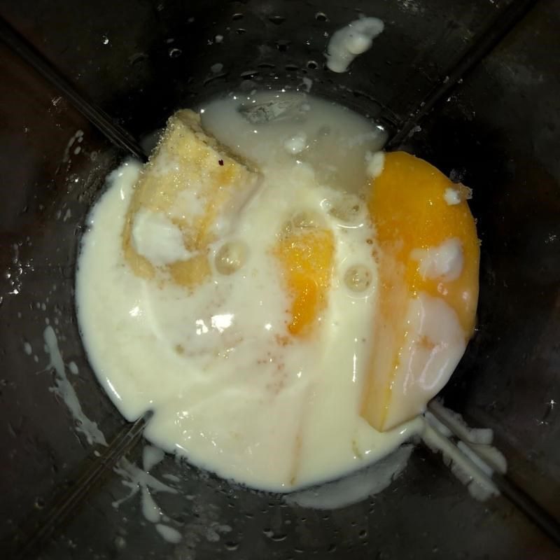 Step 2 Blend banana mango yogurt smoothie