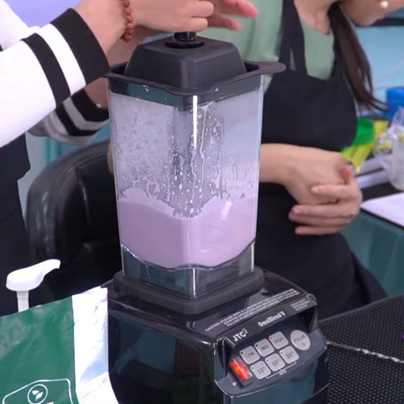 Step 2 Making taro sauce for Taro Milk Tea