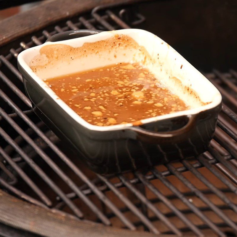 Step 1 Make honey sauce for honey grilled lamb ribs