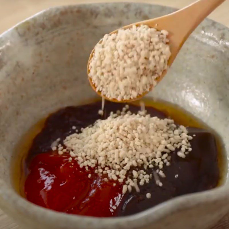 Step 1 Prepare the dressing for Vegetarian Mixed Rice with Chili Sauce