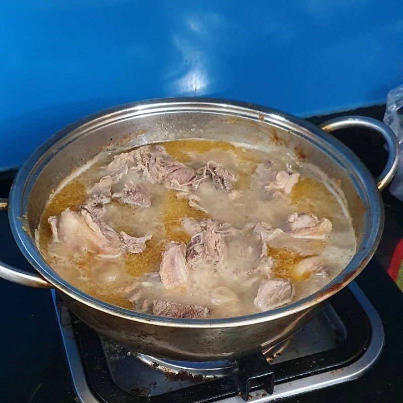 Step 4 Making duck cooked with fermented tofu Duck cooked with fermented tofu (Recipe shared by a user)