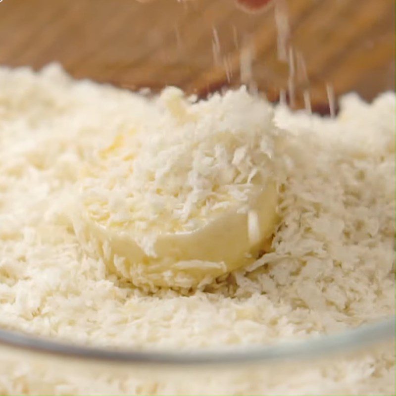 Step 2 Roll soft tofu with breadcrumbs Soft fried tofu