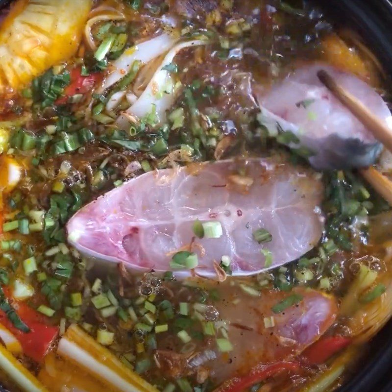 Step 7 Final dish Snakehead fish hot pot with sour bamboo shoots