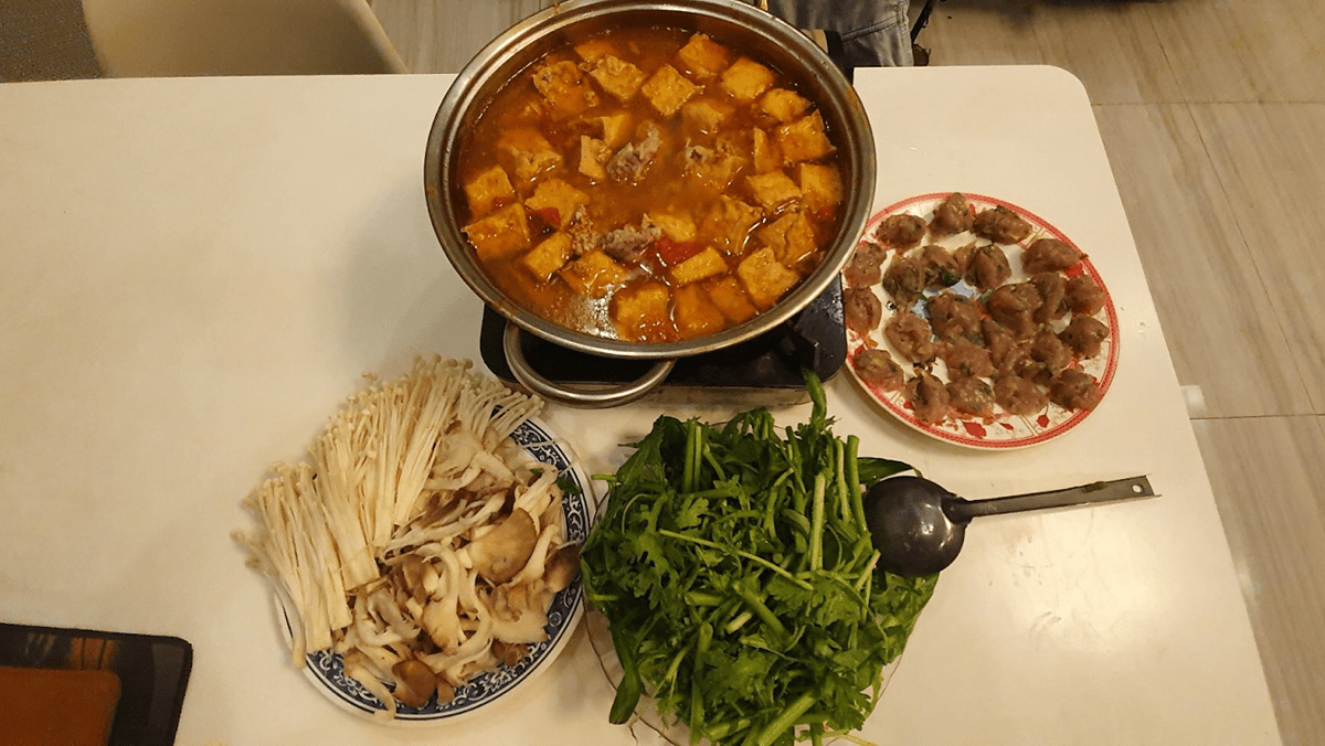 Delicious and Easy-to-Make Freshwater Crab Hotpot Recipe at Home 14 Freshwater Crab Hot Pot (recipe shared by a user)