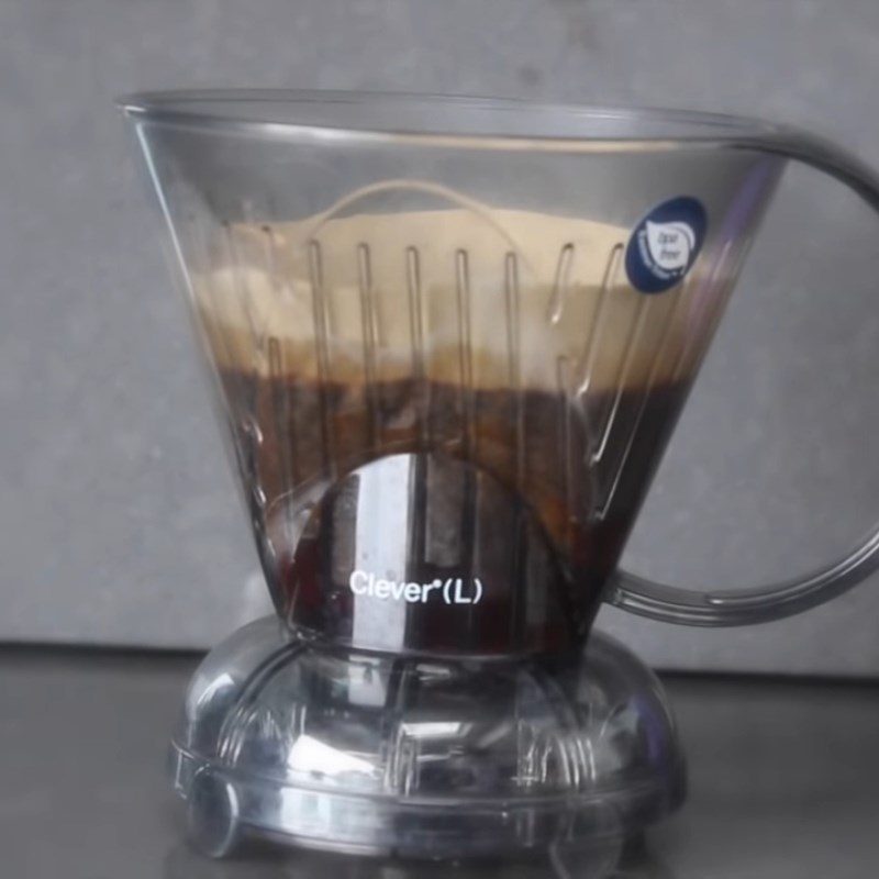 Step 2 Filter coffee Fresh Milk Almond Coffee