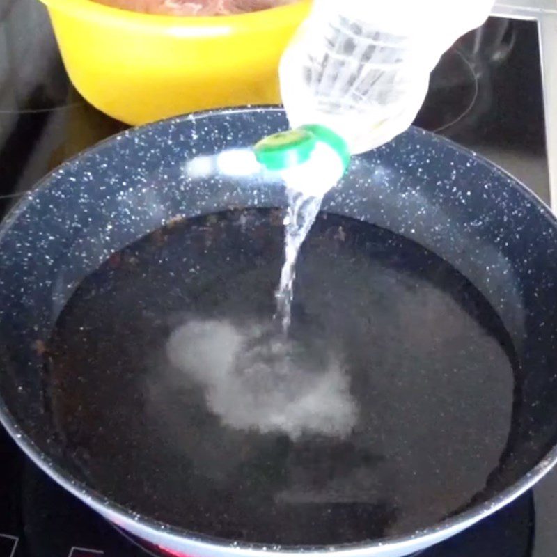 Step 2 Boiling Pork Pork Noodles