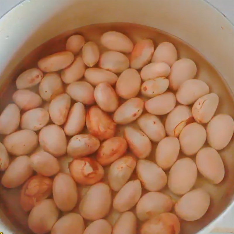 Step 2 Boil and blend jackfruit seeds for Jackfruit Seed Cake