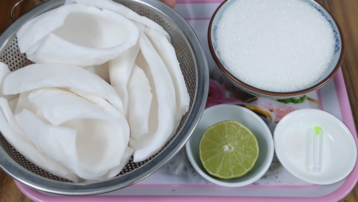 Ingredients for young coconut jam