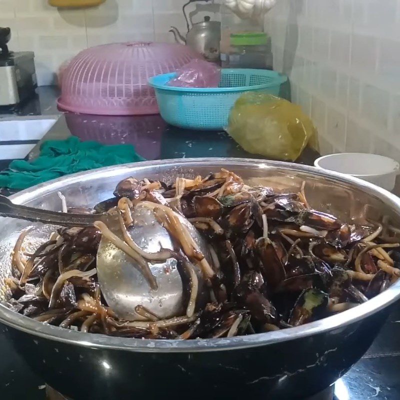 Step 3 Pickling the eggplant Hà Tiên Eggplant Pickle