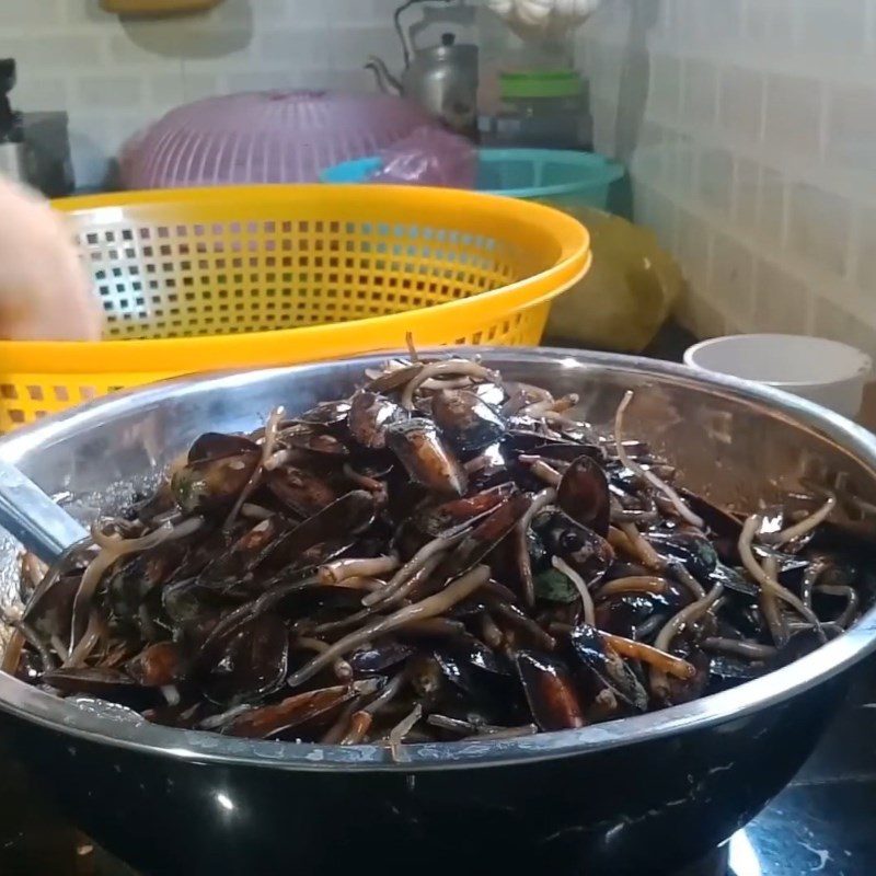 Step 3 Pickling the eggplant Hà Tiên Eggplant Pickle