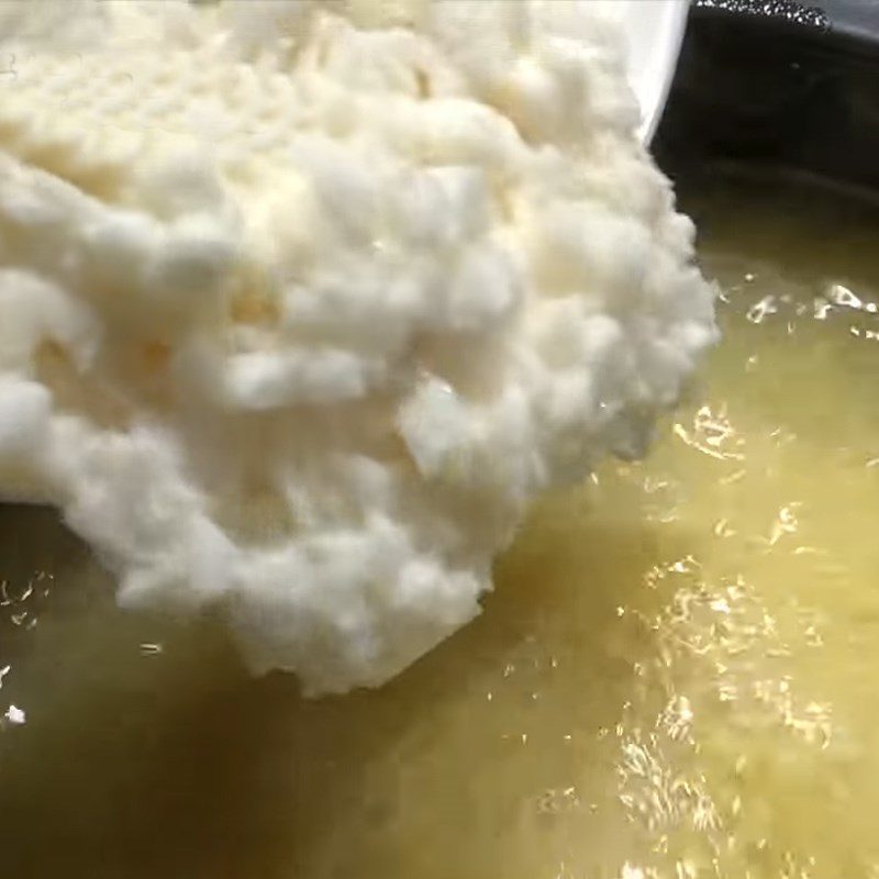 Step 3 Cooking millet with ingredients for red apple tea