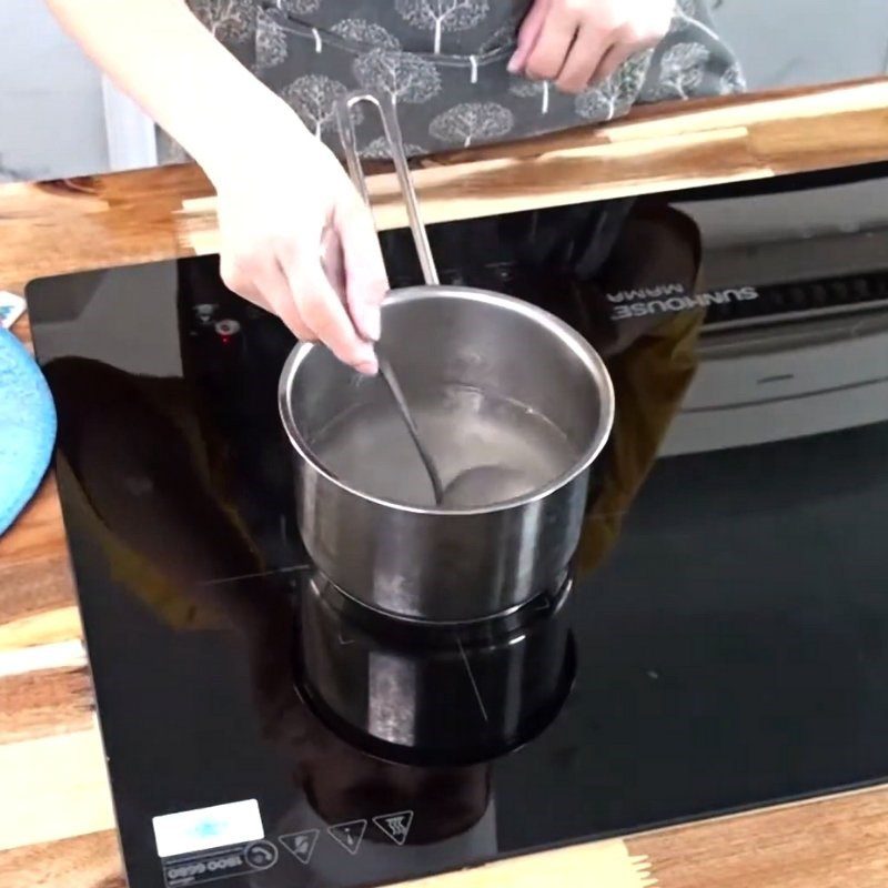 Step 1 Cook the agar powder for Mint Jelly Milk Tea