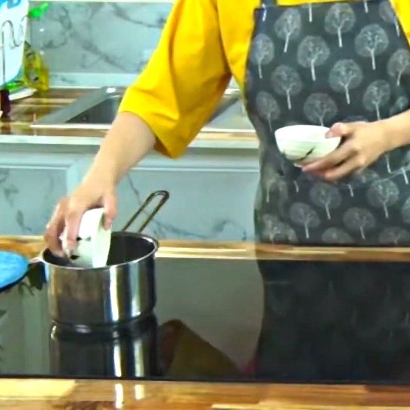 Step 1 Cook the agar powder for Mint Jelly Milk Tea