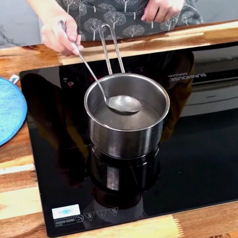 Step 1 Cook the jelly powder for mint milk tea