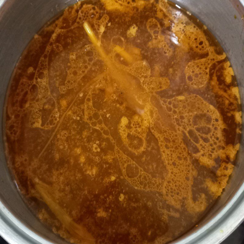 Step 3 Cooking beef noodle soup with pork bones