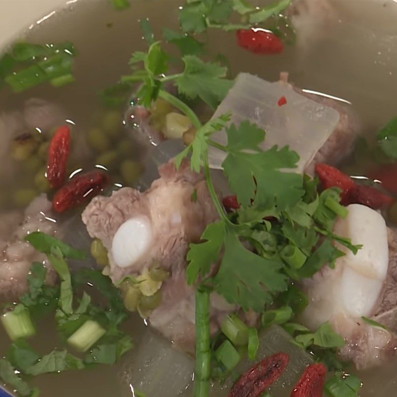 Step 7 Cook the soup with aloe vera ribs