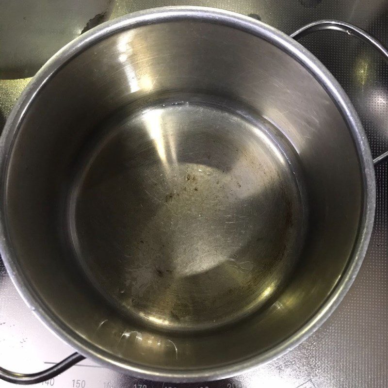 Step 3 Cook the soup Water spinach soup with dried shrimp
