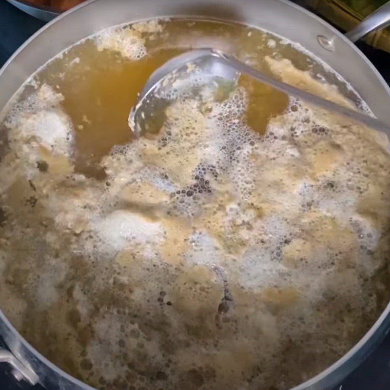 Step 4 Cooking soup Crab soup cooking tang