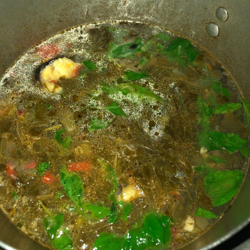 Step 3 Cooking sour vegetable soup with catfish Sour vegetable soup with catfish