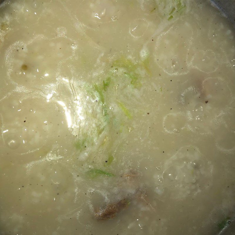Step 3 Cooking porridge Pork bone porridge