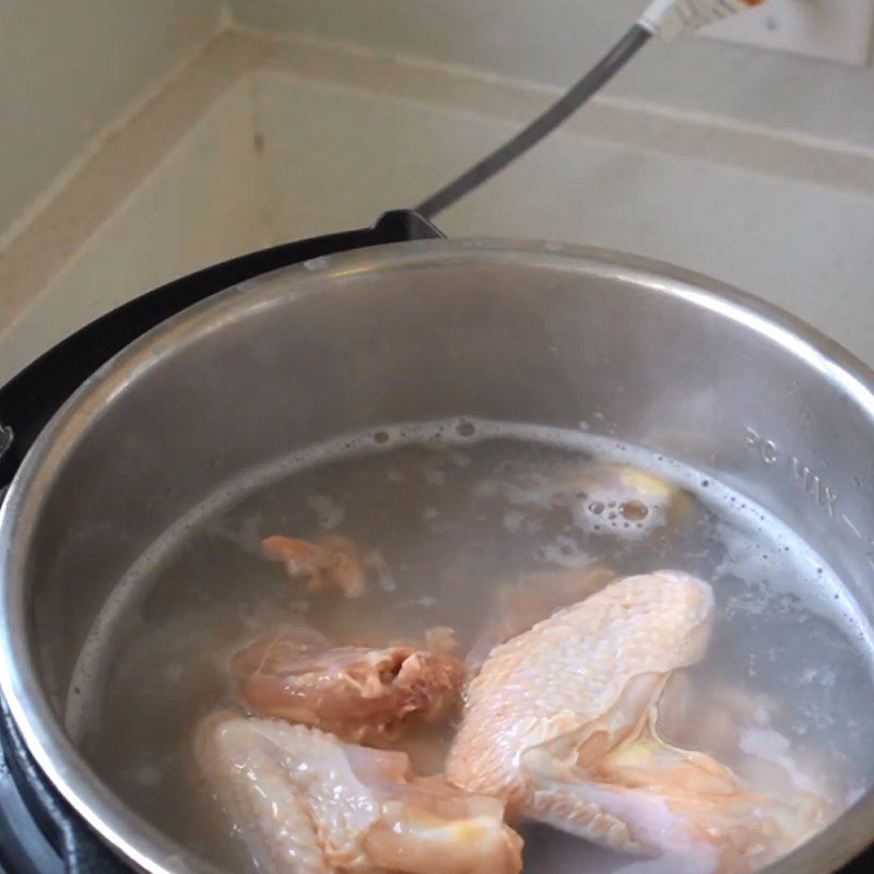 Step 3 Cook porridge Chicken porridge using a pressure cooker