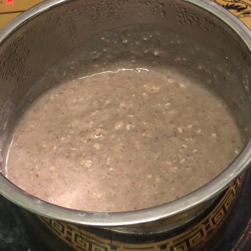 Step 3 Cooking porridge Red bean porridge with pork and zucchini