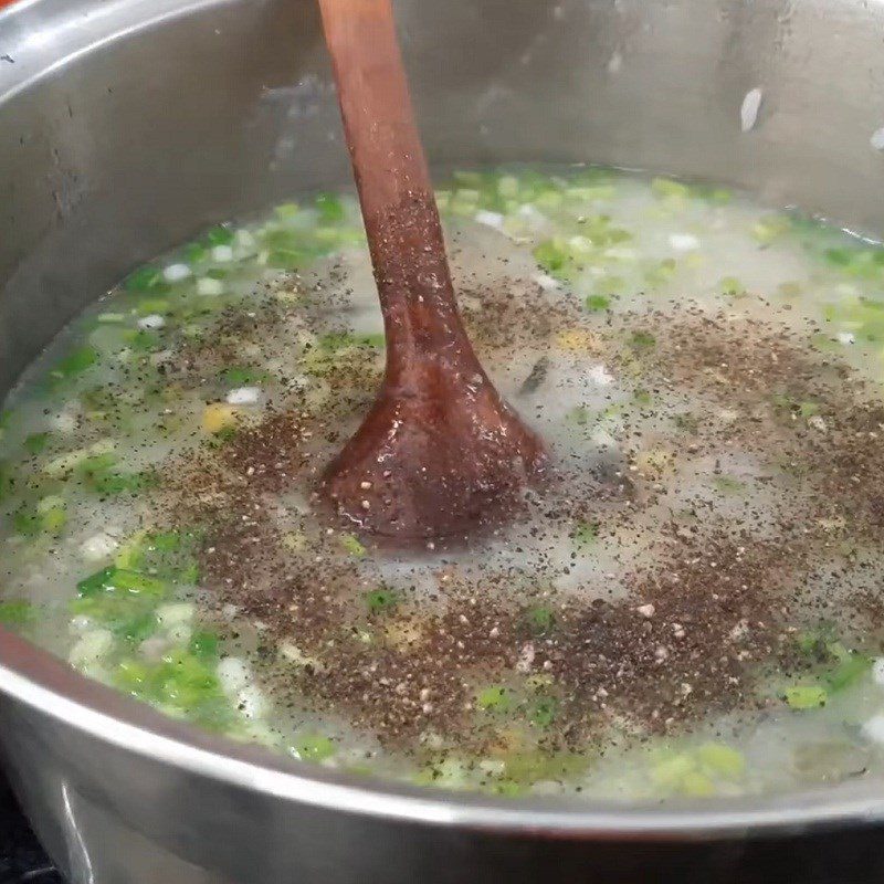 Step 4 Cooking porridge minced sea cucumber