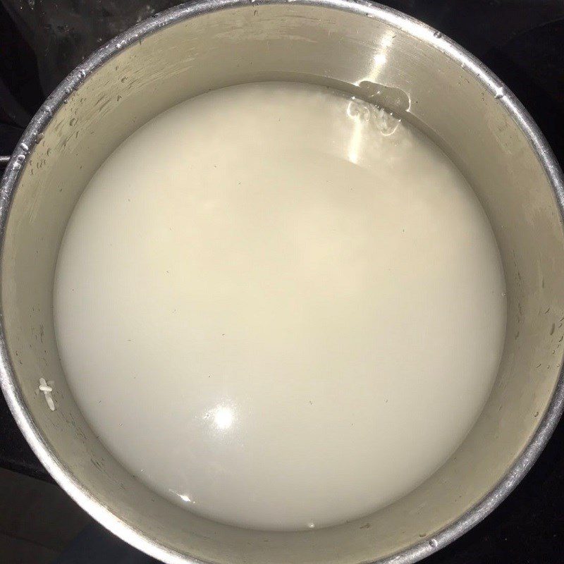 Step 2 Cook white porridge Oyster mushroom porridge