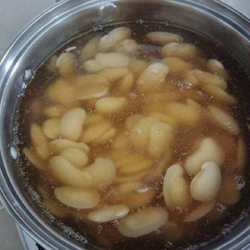 Step 3 Cooking Che Chè đậu ngự with coconut milk