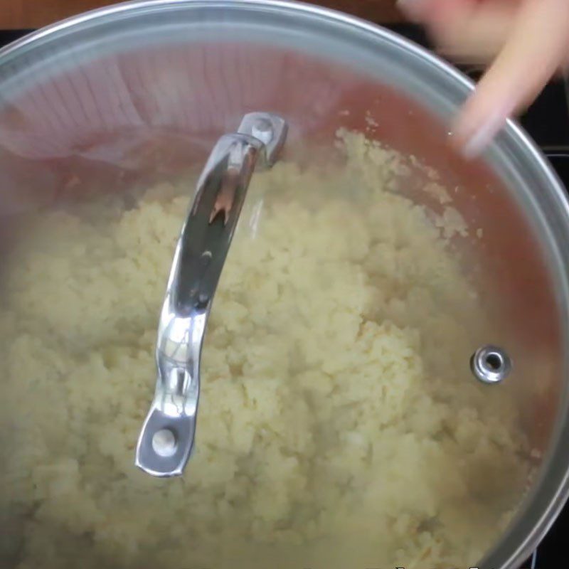 Step 2 Cooking couscous Couscous salad with tomatoes and cucumbers