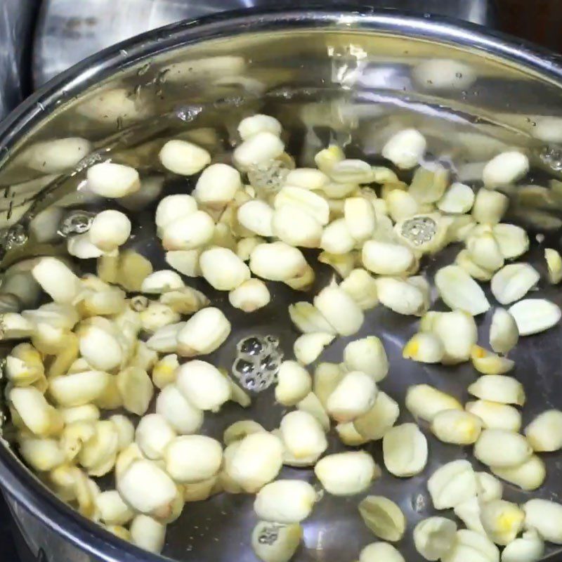 Step 2 Cook Brown Rice and Lotus Seeds for Brown Rice Milk with Lotus Seeds