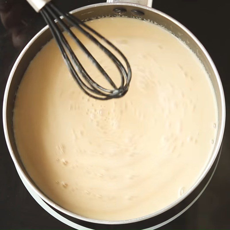 Step 1 Cook the milk cream mixture Cheese ice cream